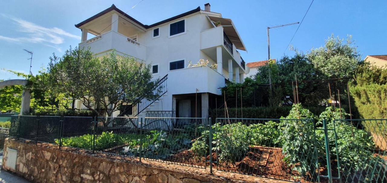 סופטאר Apartments Romarin מראה חיצוני תמונה